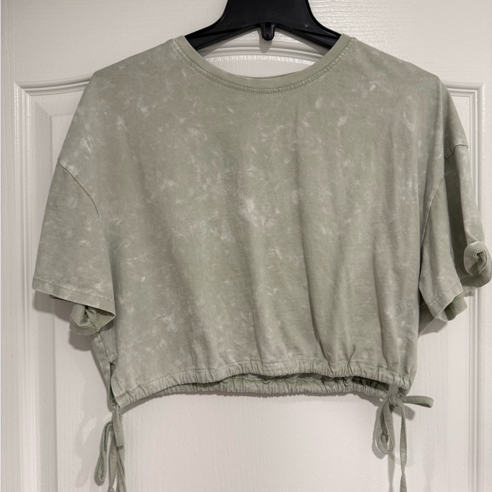 Bloom + Pop Tie-Dye Crop Top